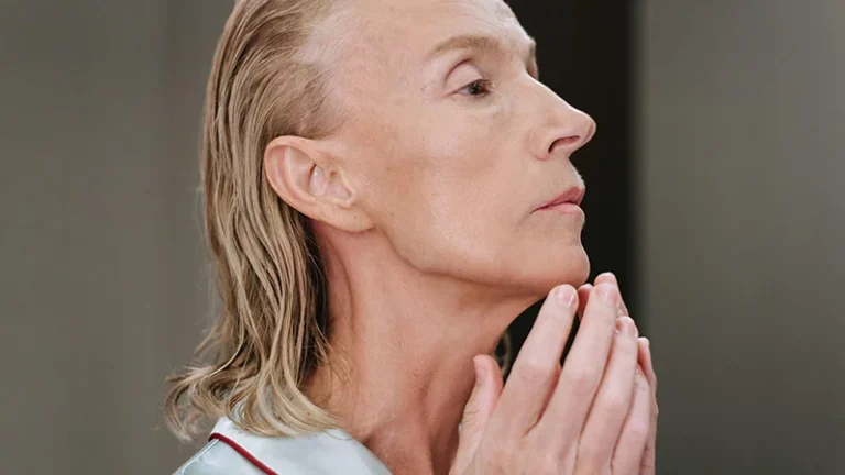 Best Anti-Aging Serums for Wrinkle Reduction