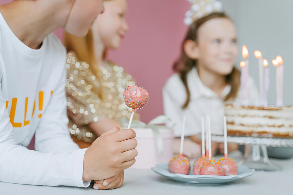 Cake Pop Makers for Fun and Easy Baking