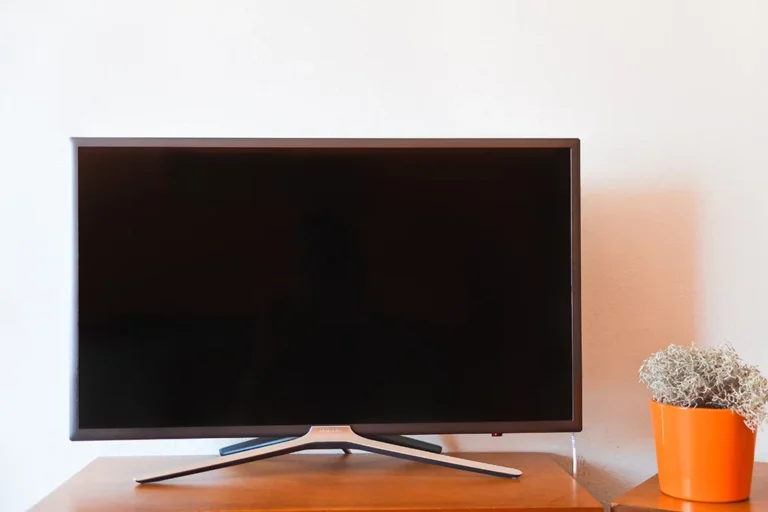 Best Monitors to Reduce Eye Strain and Boost Productivity