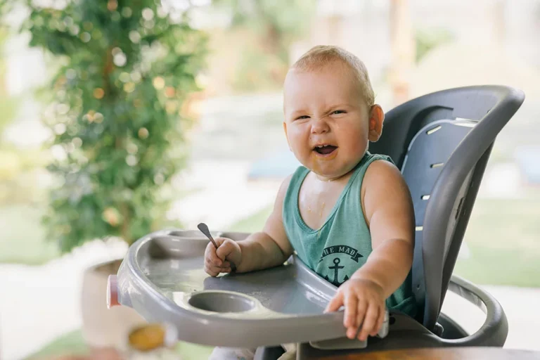 Best High Chairs for Safe and Comfortable Mealtimes