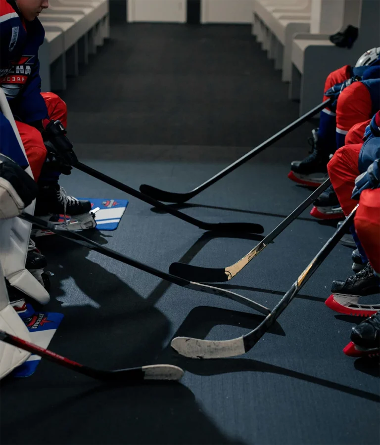Best Durable and Lightweight Hockey Sticks for Beginners