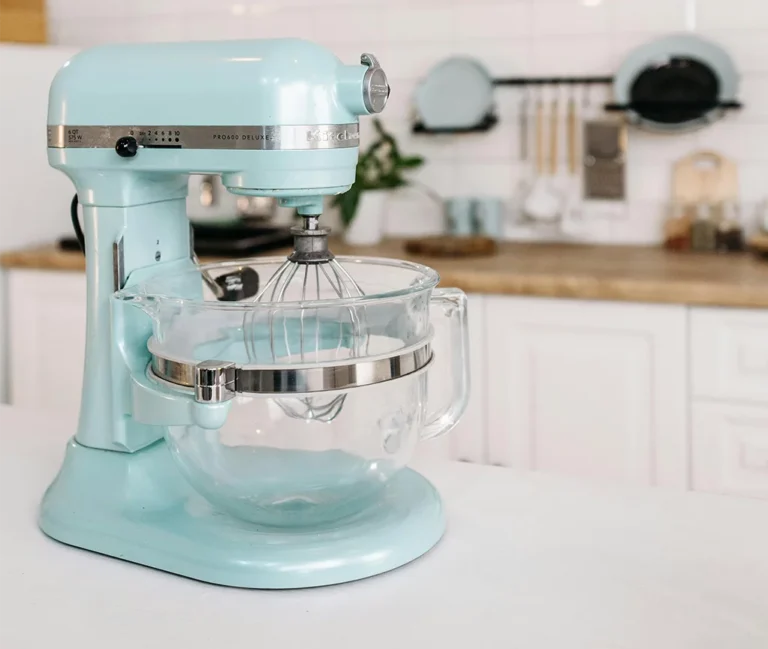 Top 10 Stand Mixers for Baking and Cooking Enthusiasts in 2025